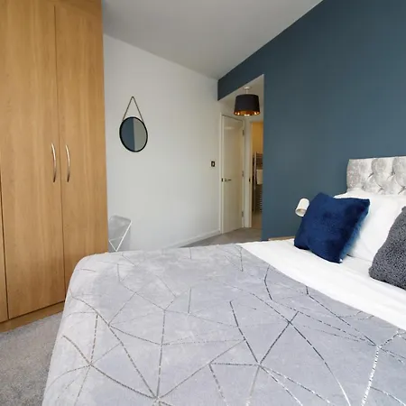 Old 13 By Mgroupsa Apartment